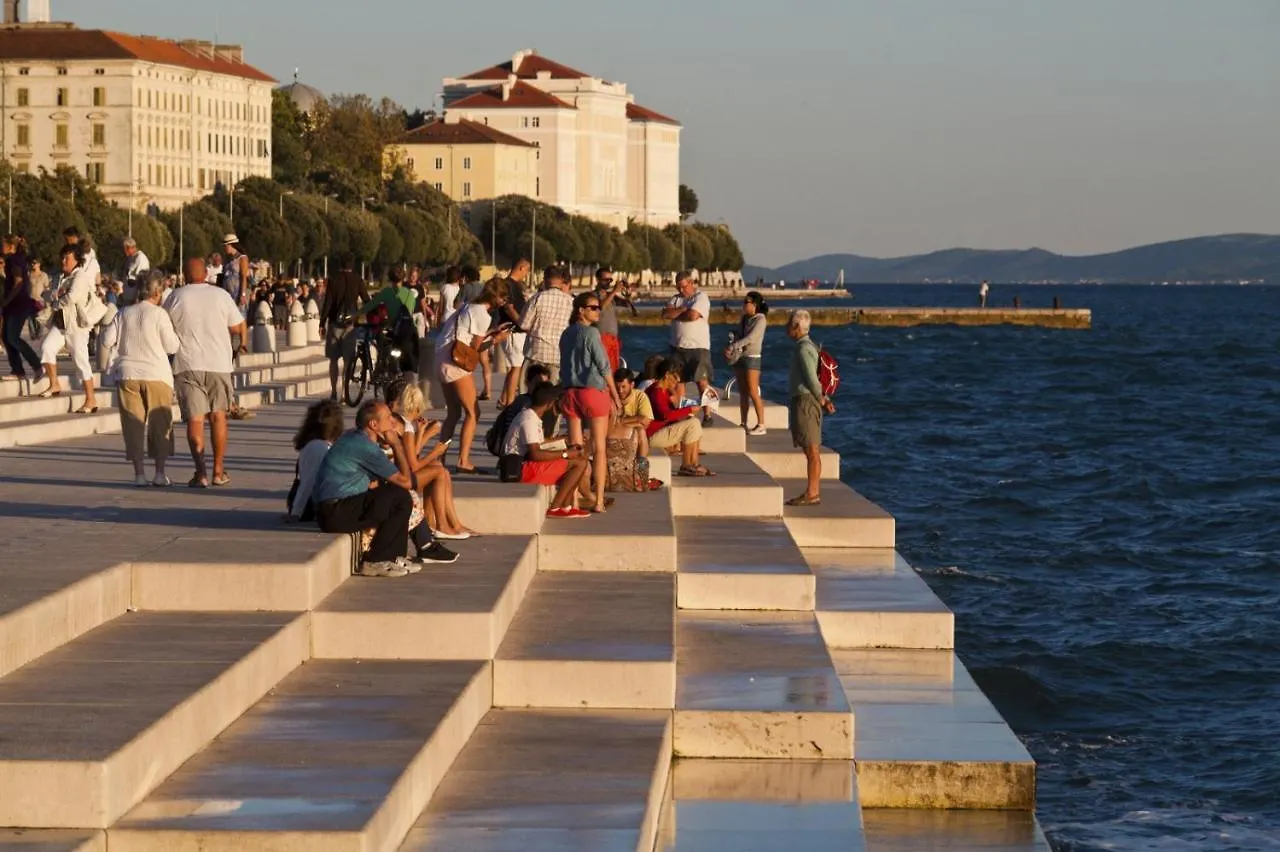 Apartment In Kozino With Sea View, Terrace, Air Conditioning, Wifi Хорватия